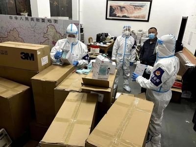 銷(xiāo)售假冒口罩!奉賢公安破獲一起銷(xiāo)售假冒注冊(cè)商標(biāo)的商品罪